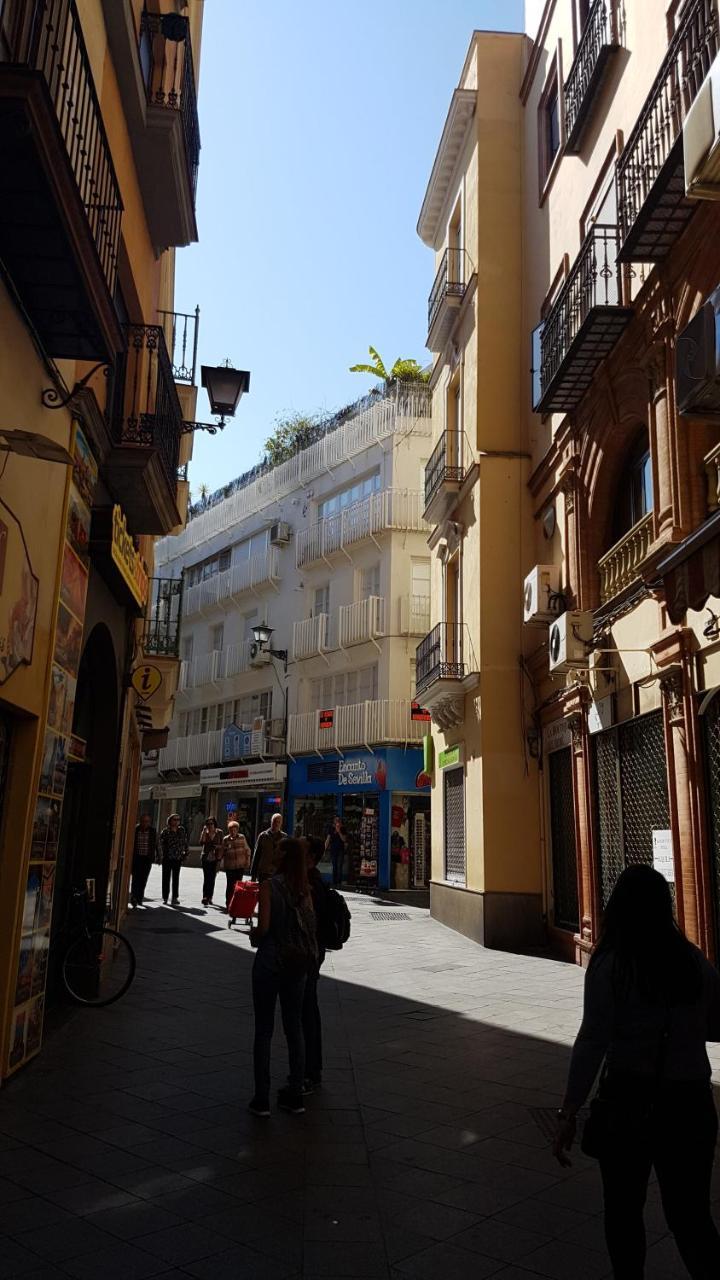 Apartment Plaza Del Salvador Sevilha Exterior foto